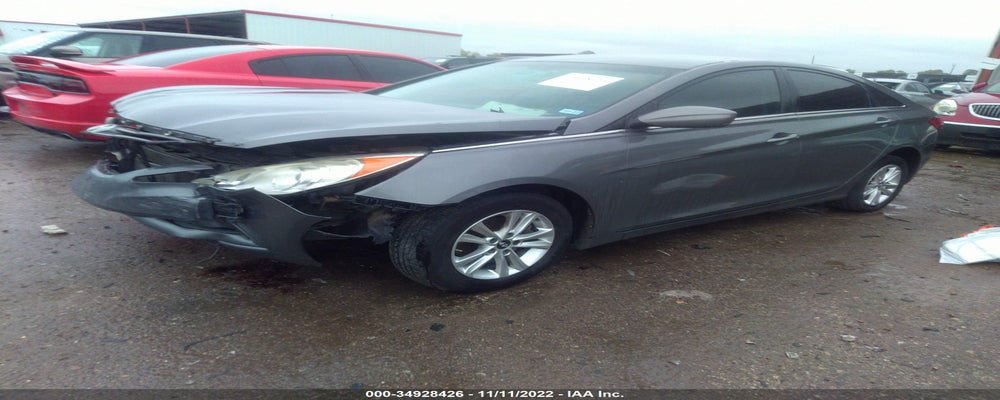 5NPEB4AC2CH469226 2012 HYUNDAI SONATA photo no. 2