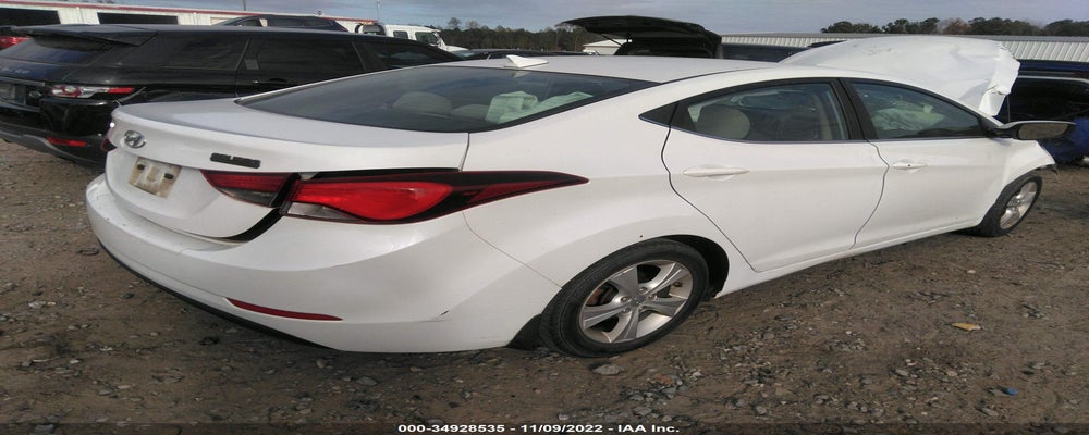 5NPDH4AE6GH673044 2016 HYUNDAI ELANTRA photo no. 4