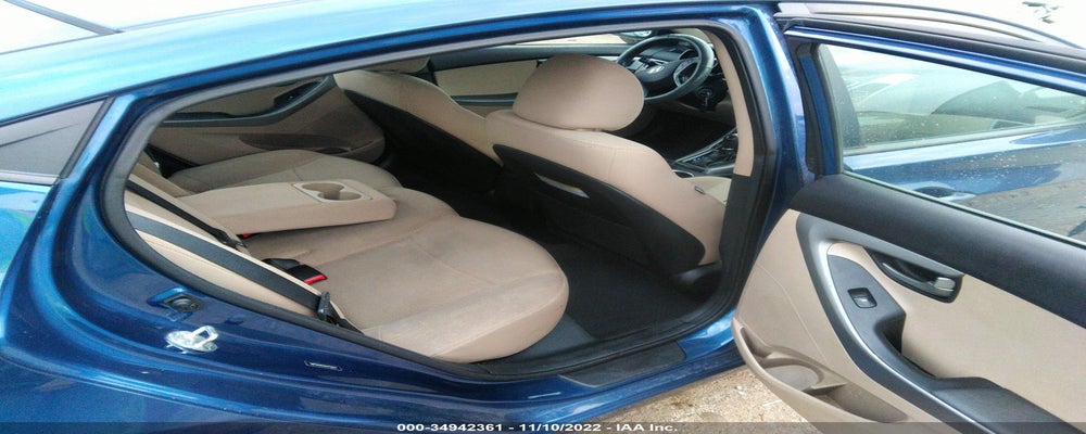 5NPDH4AE0GH752077 2016 HYUNDAI ELANTRA photo no. 8