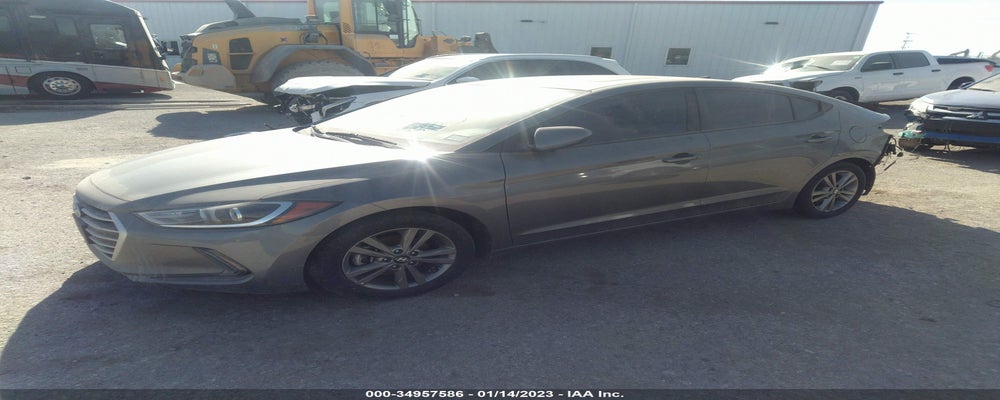 5NPD84LF3JH255280 2018 HYUNDAI ELANTRA photo no. 2