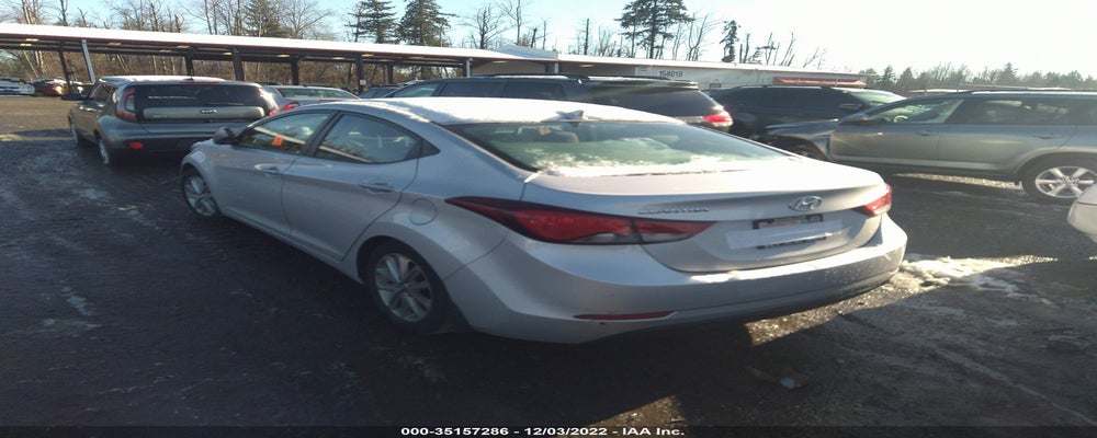KMHDH4AE1FU259511 2015 HYUNDAI ELANTRA photo no. 3