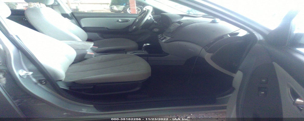 KMHDU4AD2AU011215 2010 HYUNDAI ELANTRA photo no. 5
