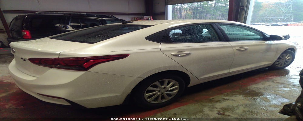 3KPC24A34JE033972 2018 HYUNDAI ACCENT photo no. 4