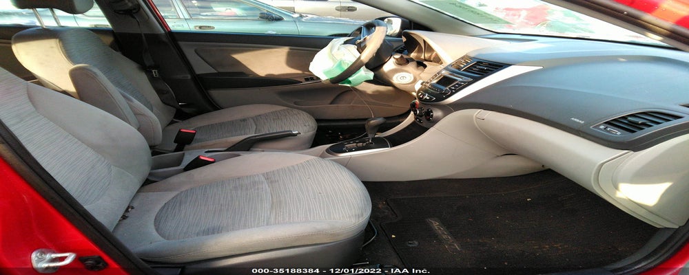 KMHCT4AE1FU935319 2015 HYUNDAI ACCENT photo no. 5