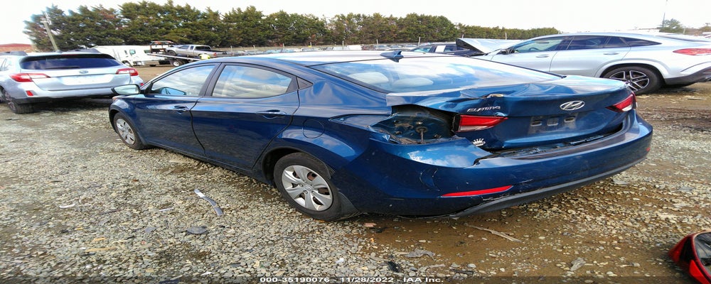 KMHDH4AE7GU543758 2016 HYUNDAI ELANTRA photo no. 3