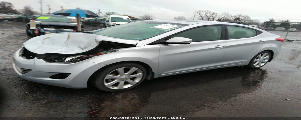 5NPDH4AEXDH310886 2013 HYUNDAI ELANTRA photo no. 2