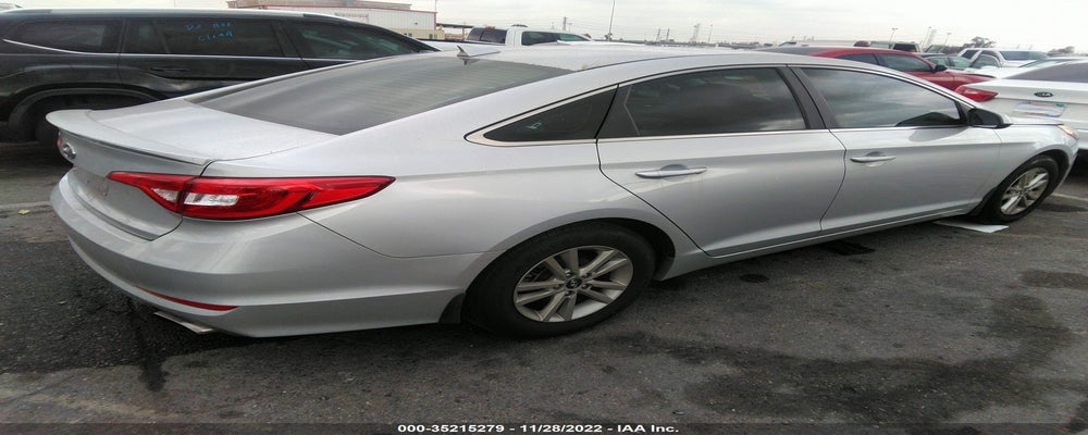 5NPE24AF0FH004894 2015 HYUNDAI SONATA photo no. 4