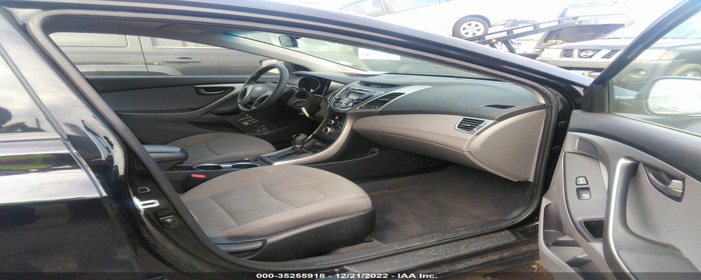 5NPDH4AE9GH793792 2016 HYUNDAI ELANTRA photo no. 5