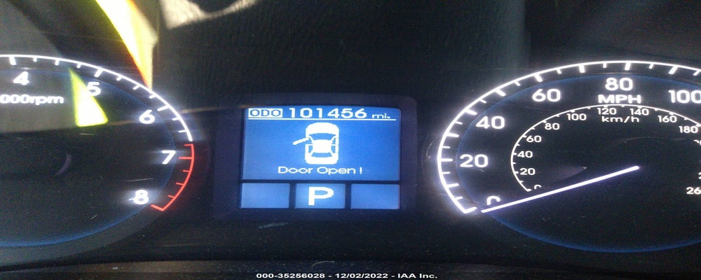 KMHGC4DD4CU169909 2012 HYUNDAI GENESIS photo no. 7