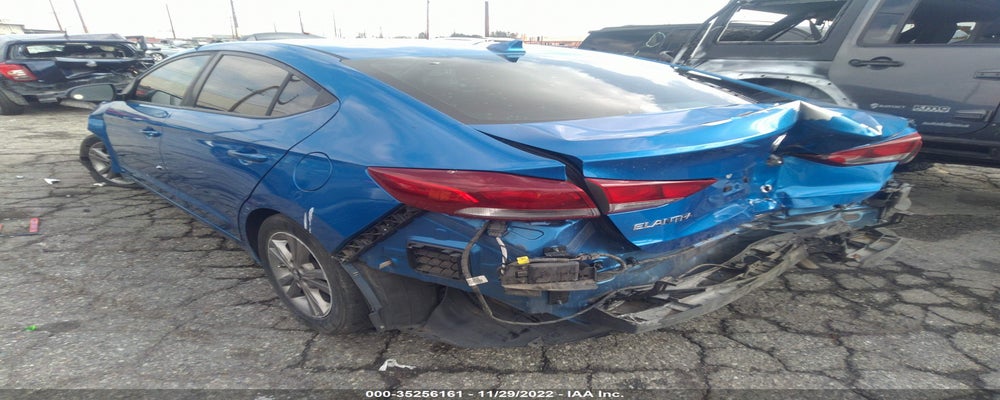 KMHD84LF3HU372031 2017 HYUNDAI ELANTRA photo no. 3