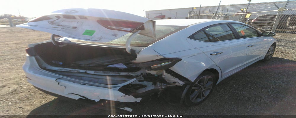 5NPD84LF2HH051015 2017 HYUNDAI ELANTRA photo no. 4