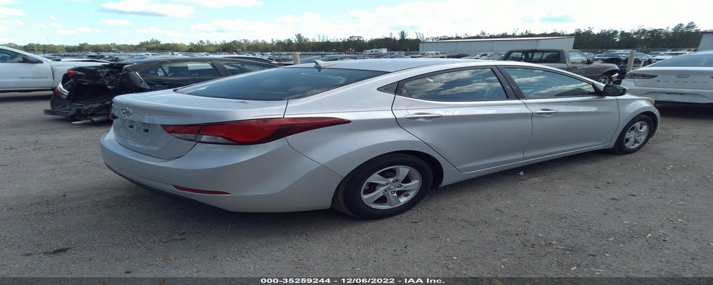 KMHDH4AEXFU381204 2015 HYUNDAI ELANTRA photo no. 4