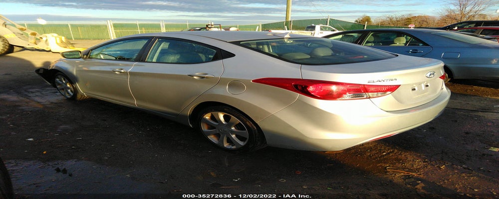 5NPDH4AE8BH040053 2011 HYUNDAI ELANTRA photo no. 3