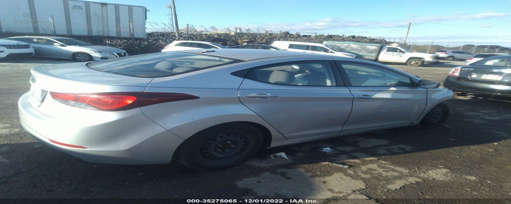 5NPDH4AE5GH745450 2016 HYUNDAI ELANTRA photo no. 4