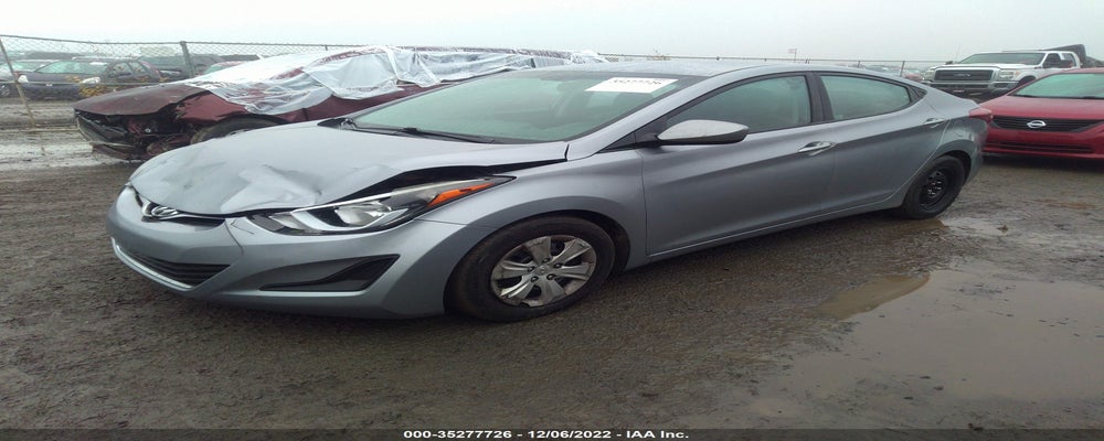 5NPDH4AE1GH709027 2016 HYUNDAI ELANTRA photo no. 2