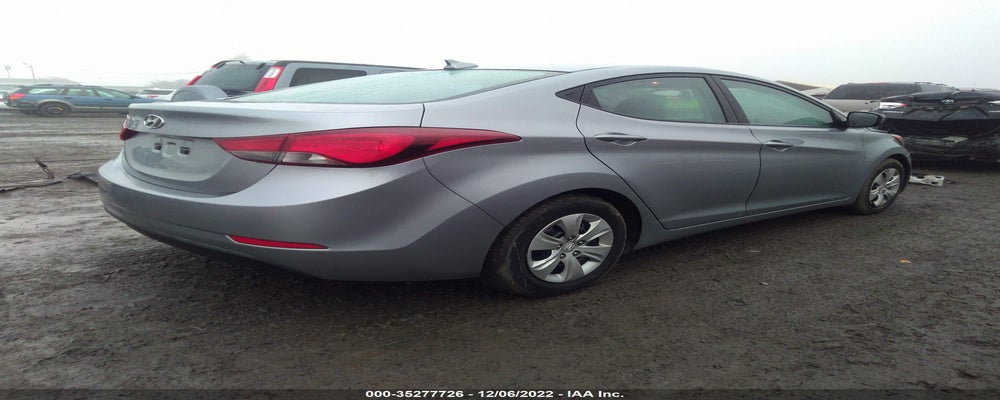 5NPDH4AE1GH709027 2016 HYUNDAI ELANTRA photo no. 4