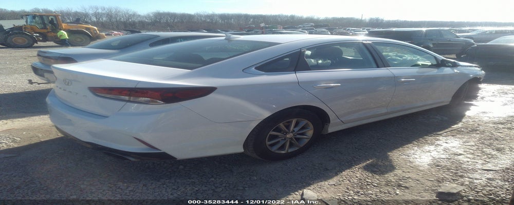 5NPE24AF7KH760491 2019 HYUNDAI SONATA photo no. 4