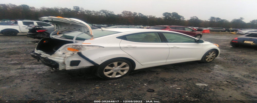 5NPDH4AE5BH013232 2011 HYUNDAI ELANTRA photo no. 4
