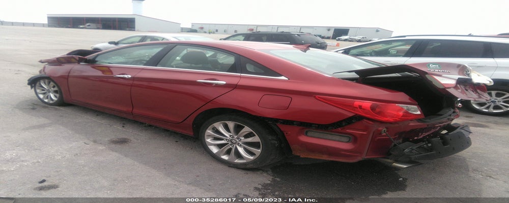 5NPEC4AC0BH039612 2011 HYUNDAI SONATA photo no. 3