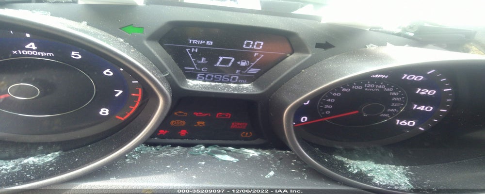 5NPDH4AE2GH670139 2016 HYUNDAI ELANTRA photo no. 7