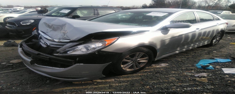 5NPEB4AC2EH905074 2014 HYUNDAI SONATA photo no. 2