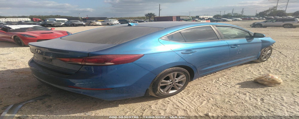 KMHD84LFXHU377615 2017 HYUNDAI ELANTRA photo no. 4