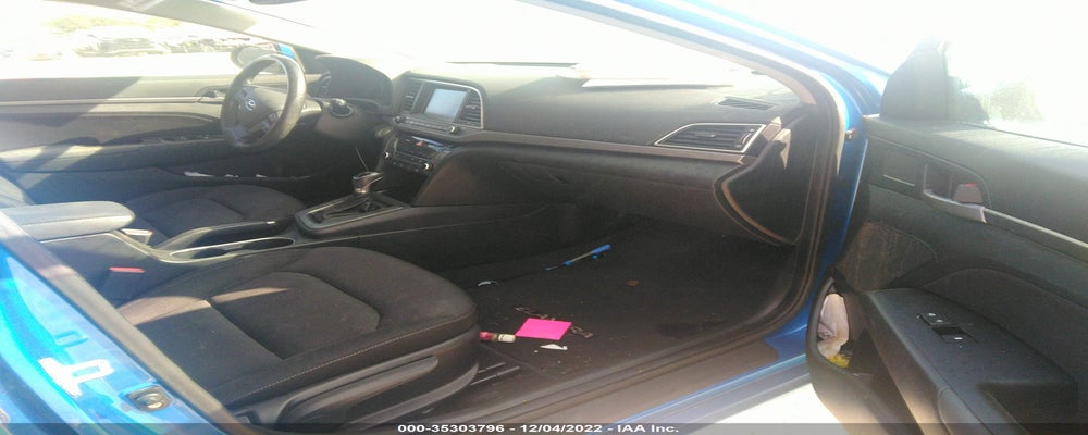 KMHD84LFXHU377615 2017 HYUNDAI ELANTRA photo no. 5