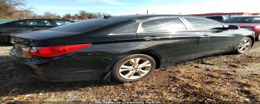 5NPEC4AC9CH466529 2012 HYUNDAI SONATA photo no. 4