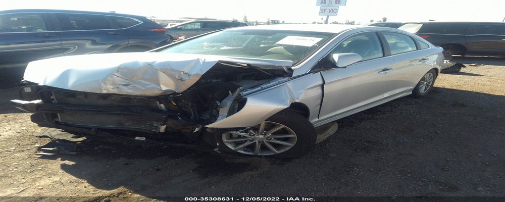 5NPE24AF3JH676859 2018 HYUNDAI SONATA photo no. 2