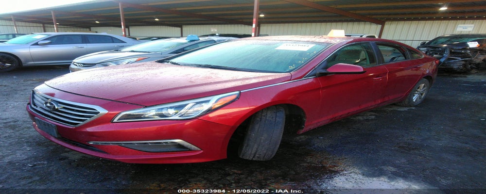 5NPE24AFXFH174762 2015 HYUNDAI SONATA photo no. 2