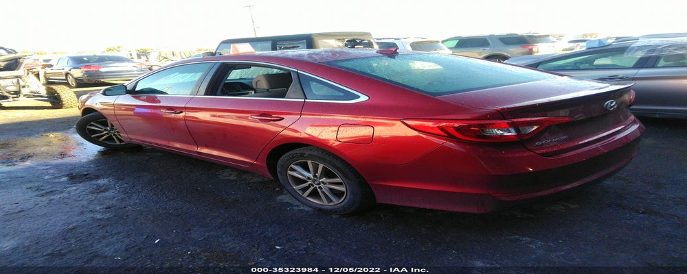 5NPE24AFXFH174762 2015 HYUNDAI SONATA photo no. 3