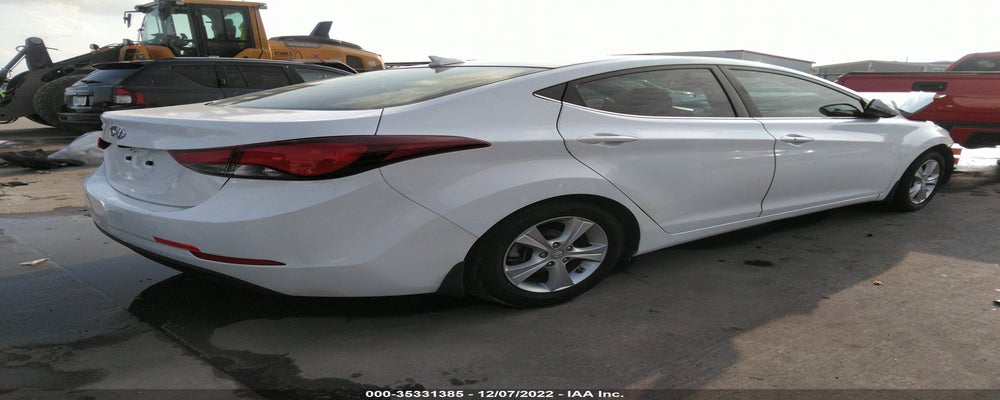 5NPDH4AEXGH689697 2016 HYUNDAI ELANTRA photo no. 4