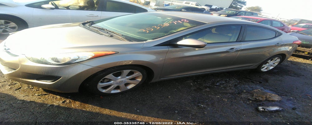 5NPDH4AE5DH380828 2013 HYUNDAI ELANTRA photo no. 2