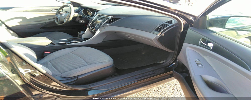 5NPEB4ACPEH948074 2014 HYUNDAI SONATA photo no. 5