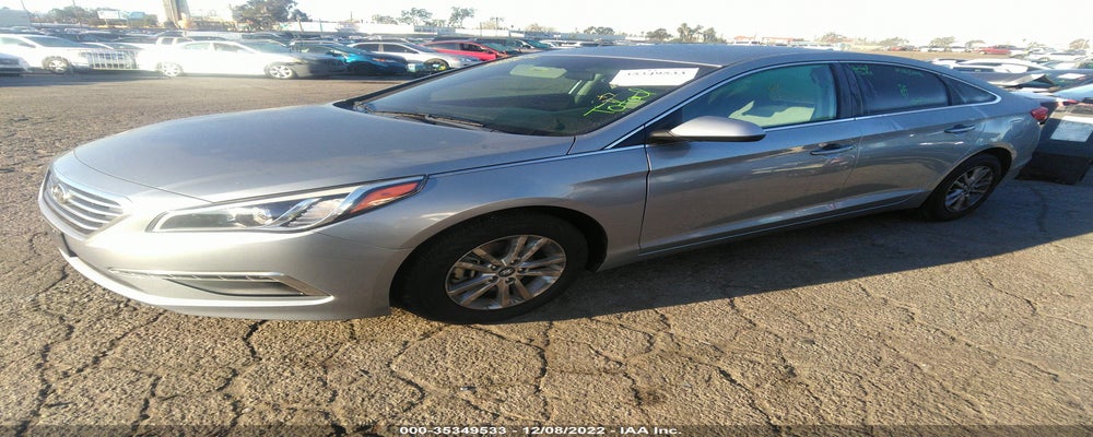5NPE24AF1FH015449 2015 HYUNDAI SONATA photo no. 2