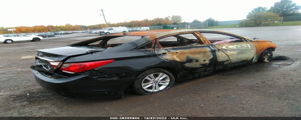 5NPEB4AC7CH498575 2012 HYUNDAI SONATA photo no. 4