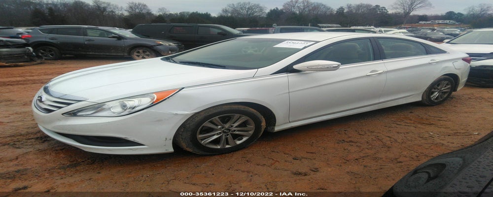 5NPEB4AC8EH924678 2014 HYUNDAI SONATA photo no. 2