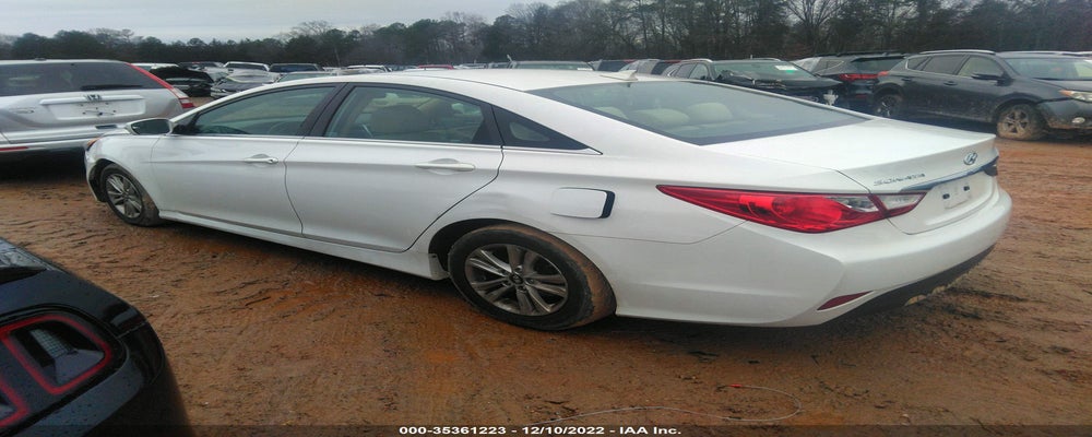 5NPEB4AC8EH924678 2014 HYUNDAI SONATA photo no. 3