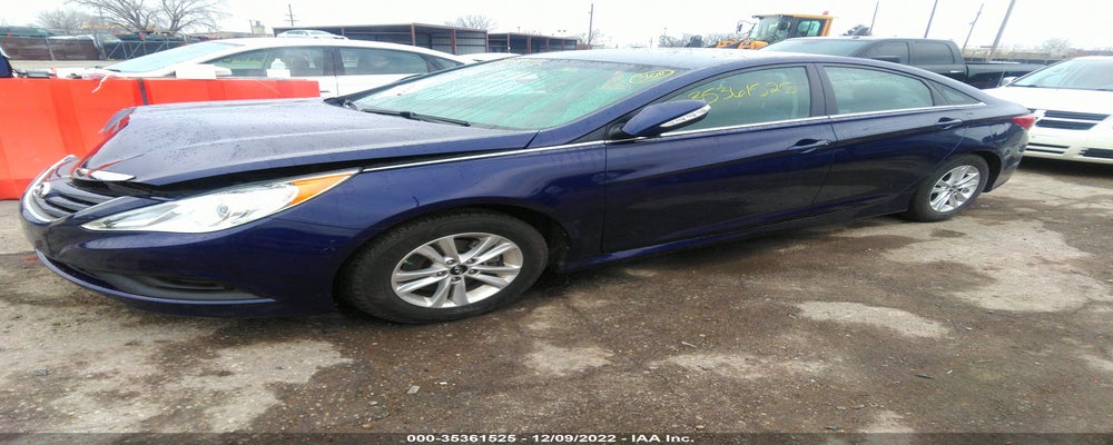 5NPEB4AC0EH934900 2014 HYUNDAI SONATA photo no. 2