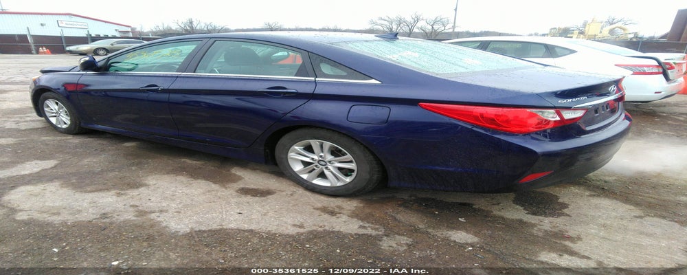 5NPEB4AC0EH934900 2014 HYUNDAI SONATA photo no. 3