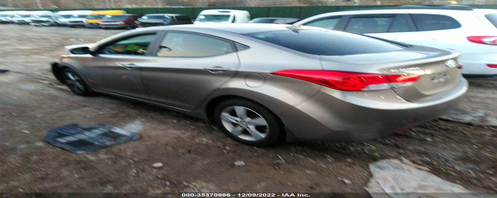 5NPDH4AE1DH329763 2013 HYUNDAI ELANTRA photo no. 3