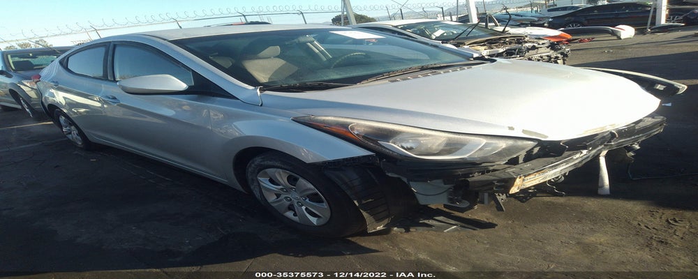5NPDH4AE9GH735097 2016 HYUNDAI ELANTRA photo no. 11