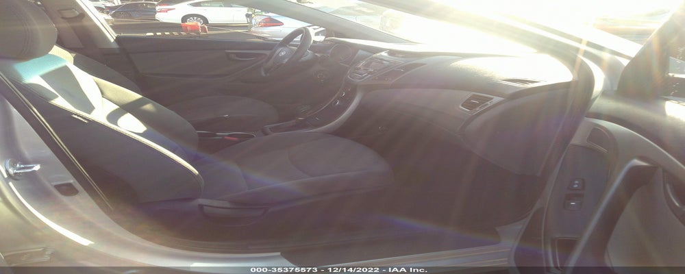 5NPDH4AE9GH735097 2016 HYUNDAI ELANTRA photo no. 5