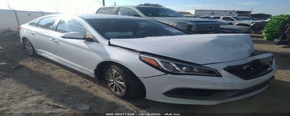 5NPE34AF4FH092670 2015 HYUNDAI SONATA photo no. 17