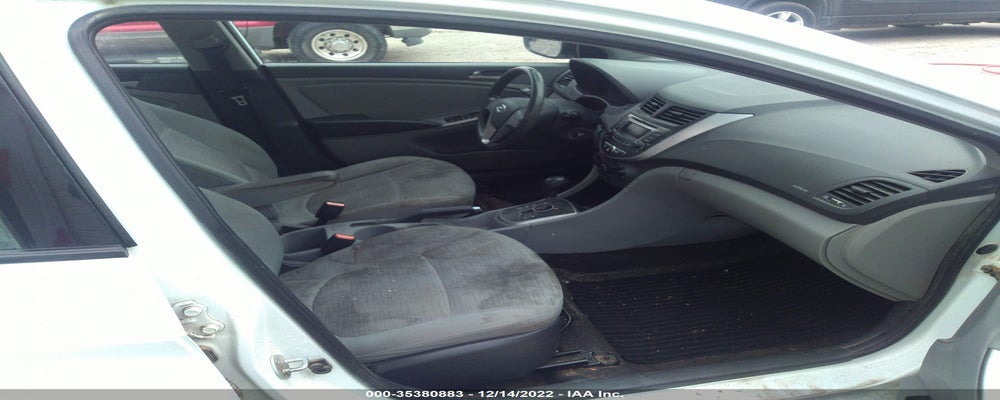 KMHCT4AE0FU910735 2015 HYUNDAI ACCENT photo no. 5