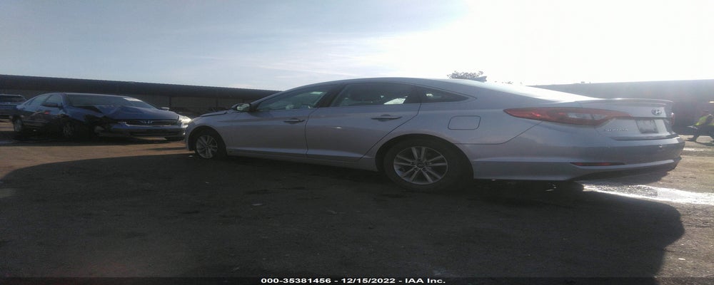 5NPE24AF2FH177087 2015 HYUNDAI SONATA photo no. 3