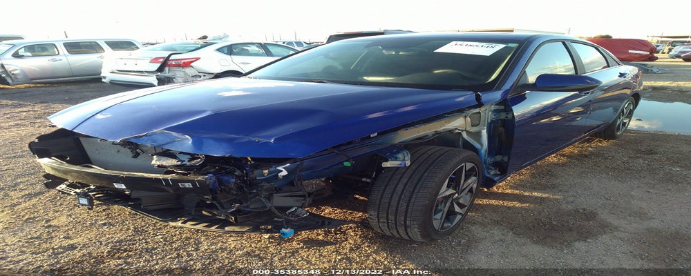 KMHLP4AG0NU358609 2022 HYUNDAI ELANTRA photo no. 2