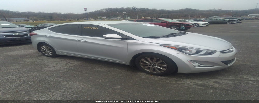 5NPDH4AE6FH553498 2015 HYUNDAI ELANTRA photo no. 3