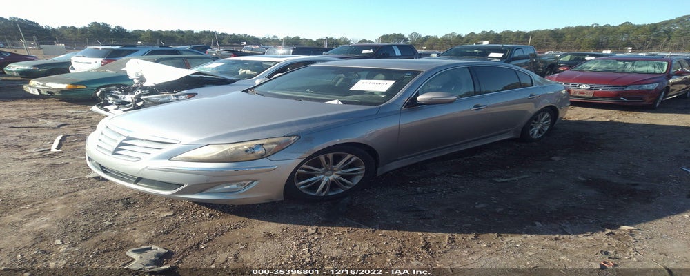 KMHGC4DD1CU200940 2012 HYUNDAI GENESIS photo no. 2