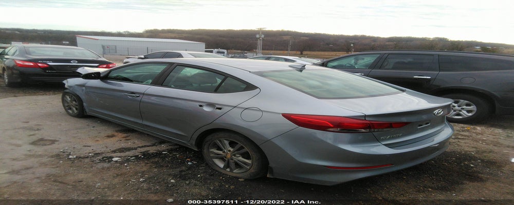 5NPD84LF9HH073576 2017 HYUNDAI ELANTRA photo no. 3